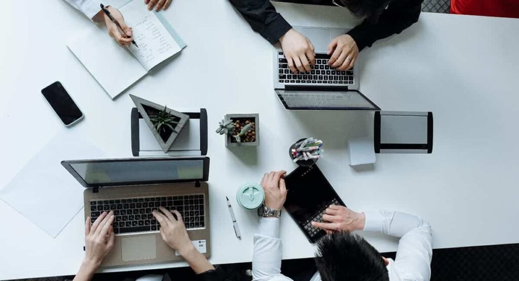 Mesa Trabajo Reunion Data 1024x555