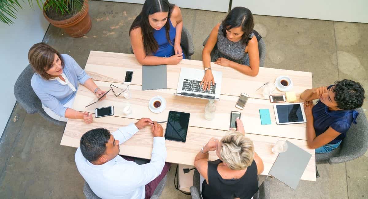 El 32 % de los trabajadores en España afirma utilizar herramientas de IA en su día a día laboral