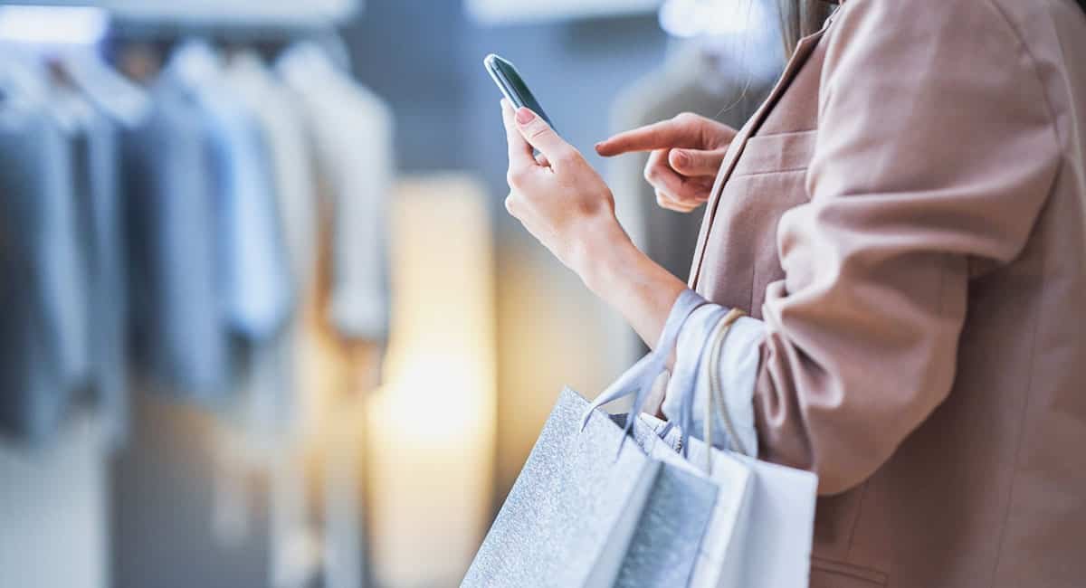 Compra sin prisas y con cabeza cómo usar la IA para comprar de forma segura este Black Friday